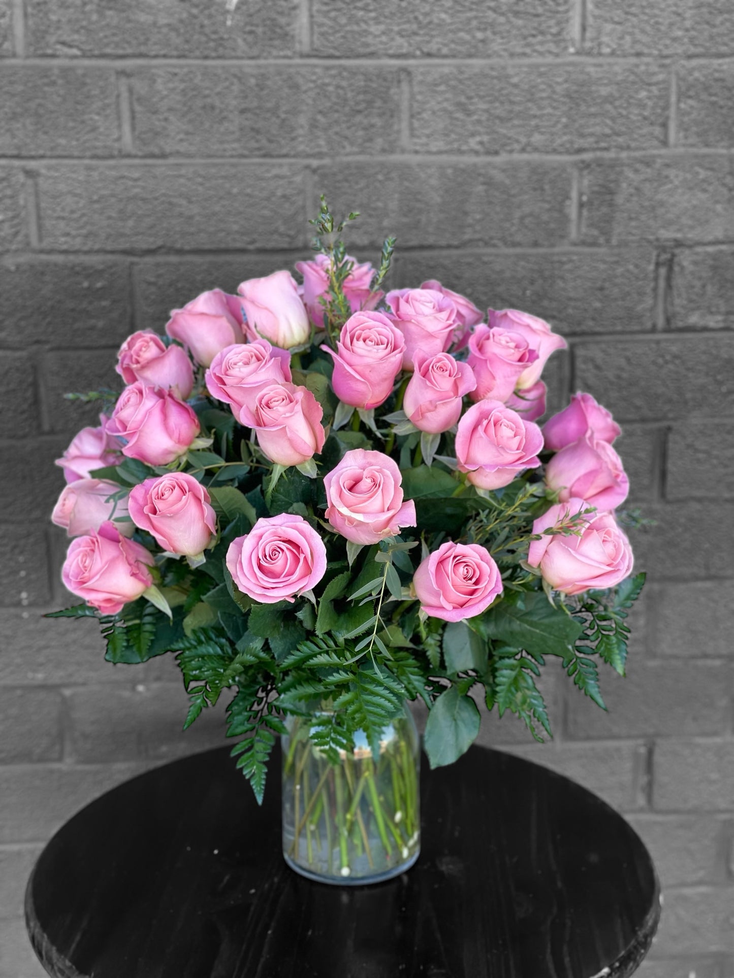 Dozens pink Roses