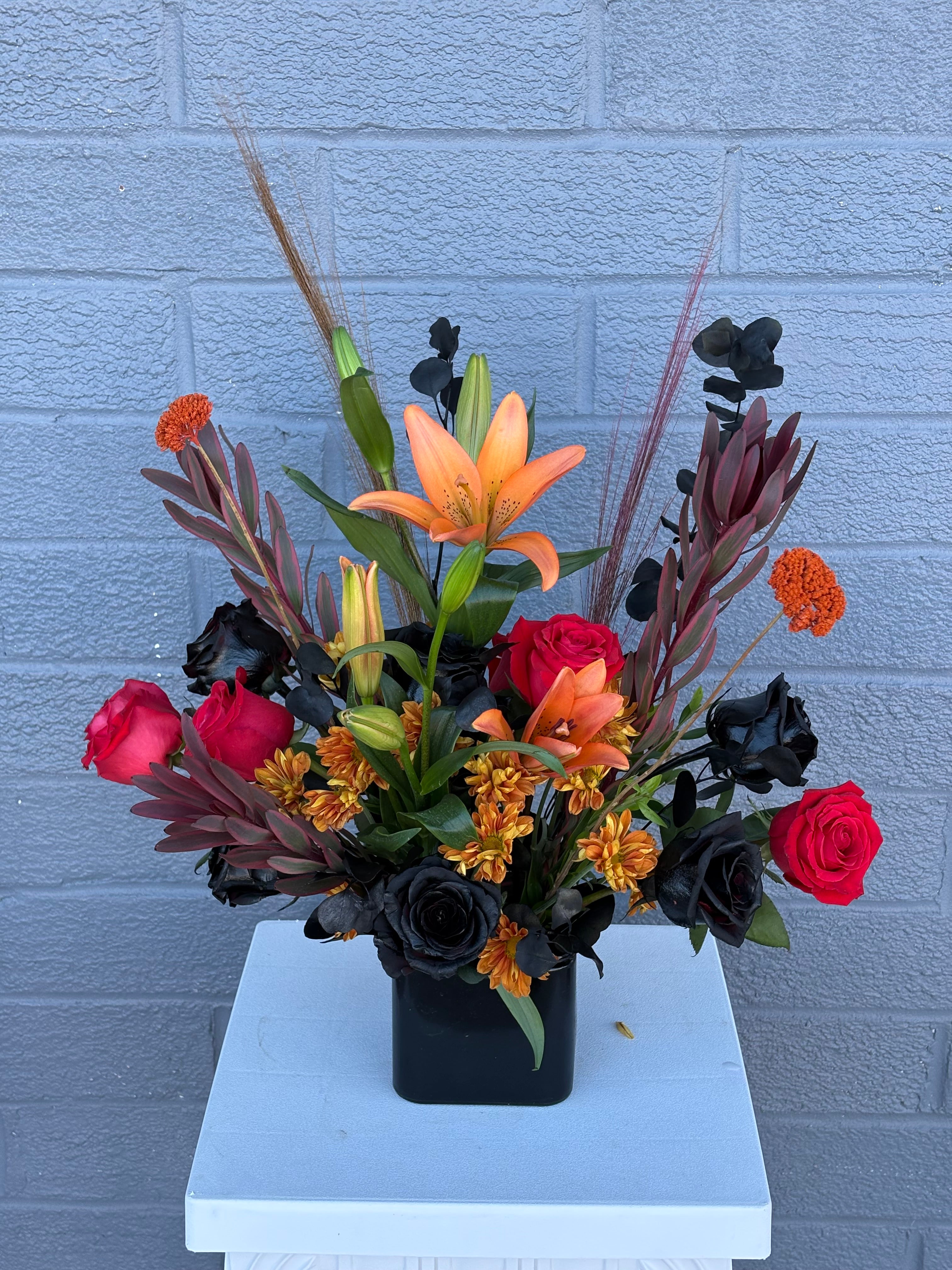 Spooky Flower Design – Miriam's Bridal and Flowers